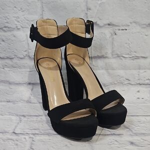 Dream Pairs Black Platform Heels